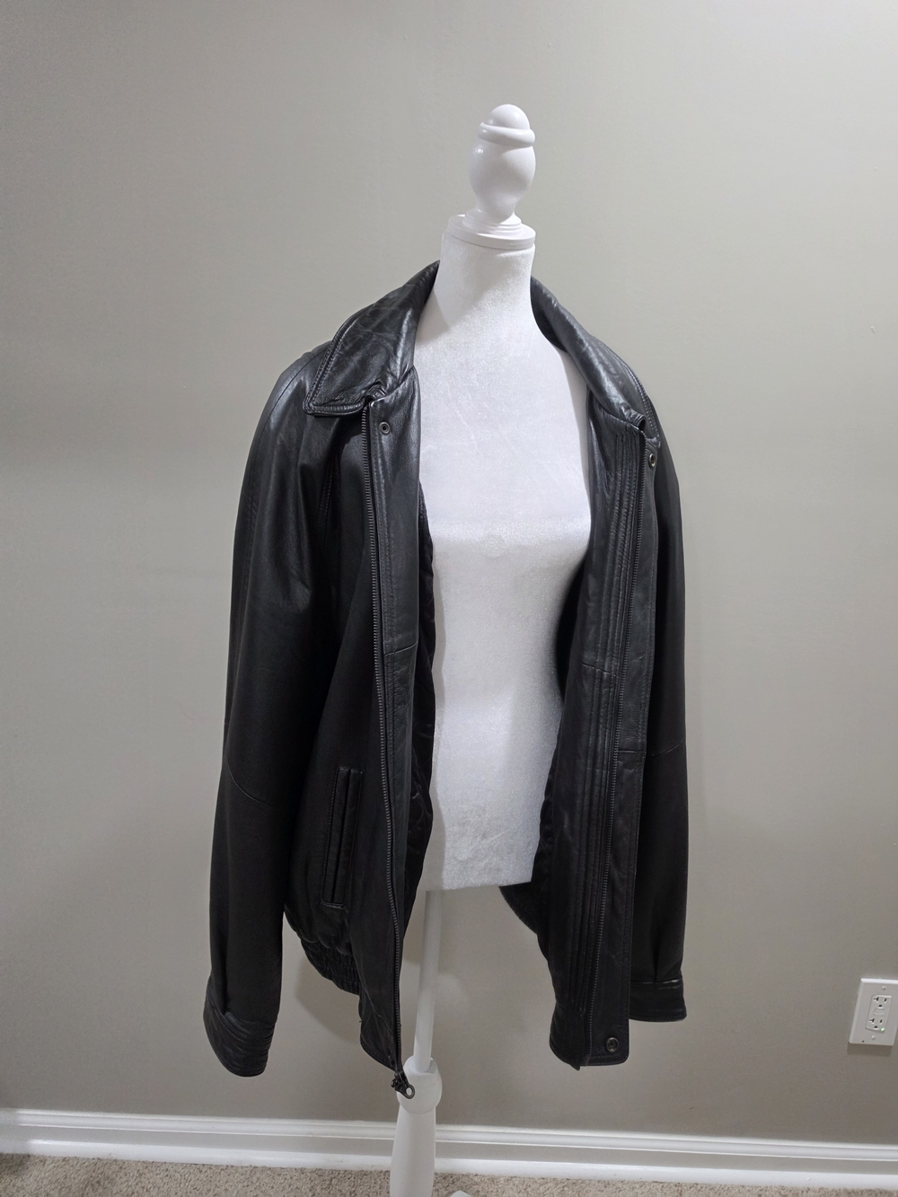 Genuine Leather Bomber Jacket 2 Xl